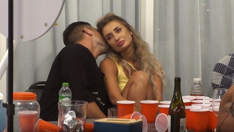 Insula Iubirii, 13 august 2025. Ce scria pe biletul pe care Cătălin i l-a oferit Mariei Avram. Declarația secretă a ispitei