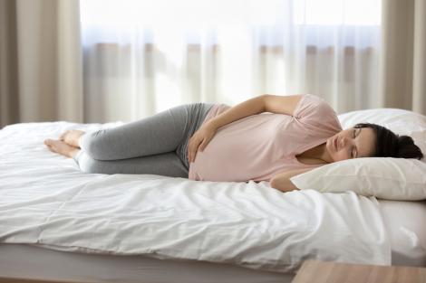 Care e cea mai bună poziție de somn în timpul sarcinii