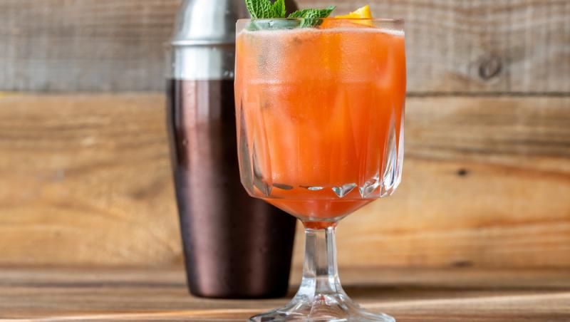 Top 10 cocktailuri de savurat vara. Rețete de cocktail ușor de facut acasă