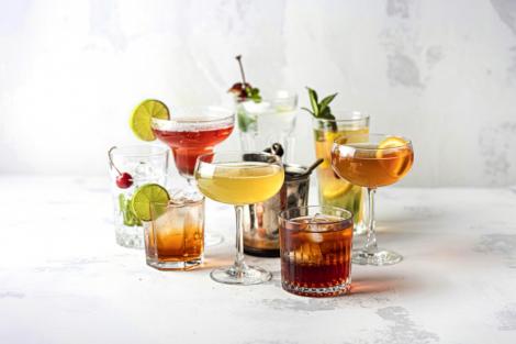 Top 10 cocktailuri de savurat vara. Rețete de cocktail ușor de facut acasă