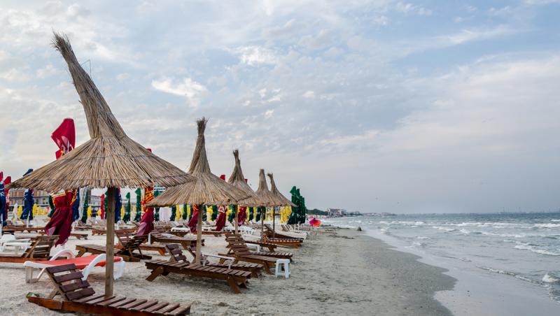 O bacterie periculoasă a contaminat Marea Neagră. Ce este și cum să te ferești de ea