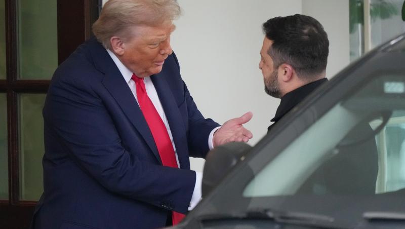 Cum s-a îmbrăcat Volodimir Zelenski la Casa Albă după ce Donald Trump l-a certat că nu poartă costum. Remarca lui savuroasă