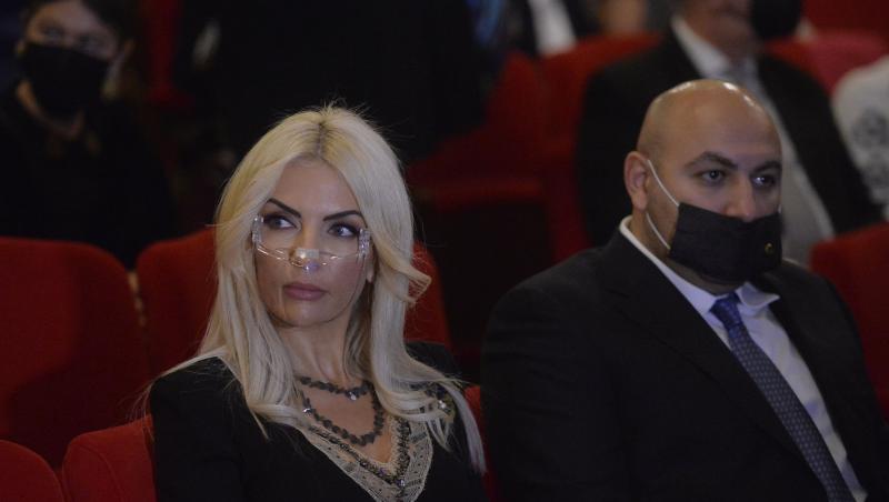 Laura Vicol, prima reacție după ce a fost acuzată că a sfidat legea la meciul Rapid- FCSB. Cum a fost surprinsă în tribune