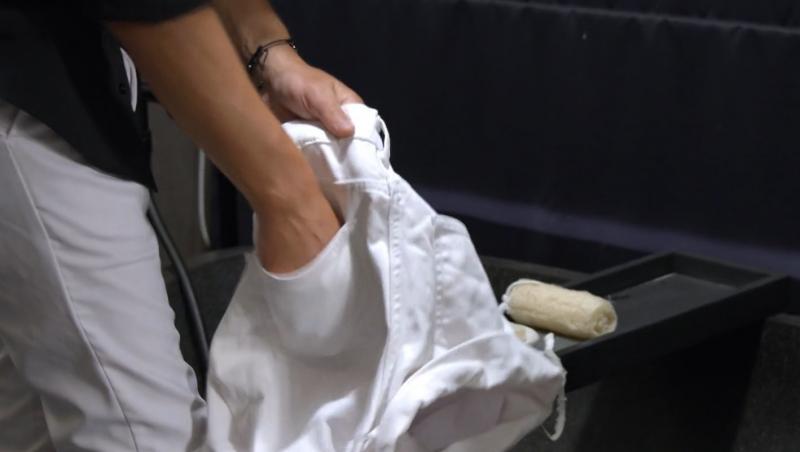 Insula Iubirii, 20 august 2025. Marius Avram a mers în vila fetelor. Ce a căutat în camera soției sale și cu cine s-a întâlnit