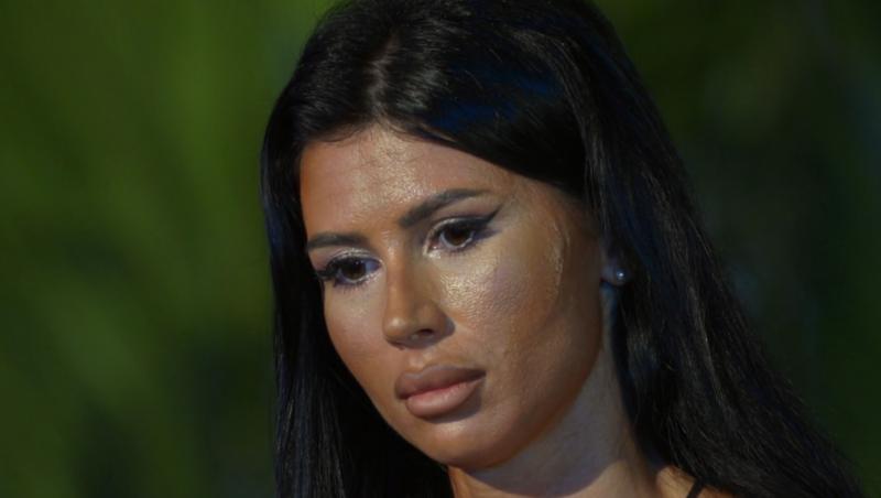 Insula Iubirii, 20 august 2025. Bianca Dan, în lacrimi la ceremonia focului. Ce a făcut-o pe concurentă să plângă: „Nu merit!”