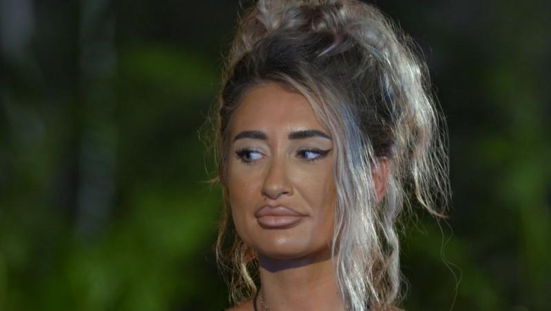 Insula Iubirii, 20 august 2025. Motivul pentru care Radu Vâlcan le-a atras atenția Biancăi Dan și Mariei Avram la bonfire