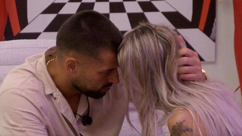 Insula Iubirii, 20 august 2025. Ella Vișan și Teo Costache, discuție aprinsă după întoarcerea la vilă. Ce au surprins camerele