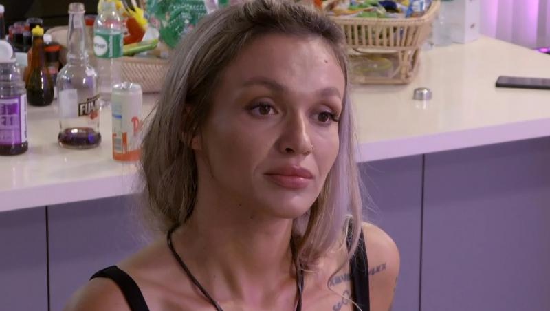 Insula Iubirii, 20 august 2025. Ella Vișan și Teo Costache, discuție aprinsă după întoarcerea la vilă. Ce au surprins camerele