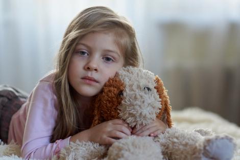 Cum afectează traumele din copilărie stima de sine și cum să le vindeci.