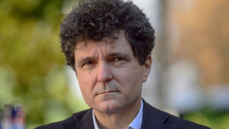 Imaginea președintelui Nicușor Dan, folosită în scheme frauduloase de tip „investiții rapide”. Avertismentul DNSC