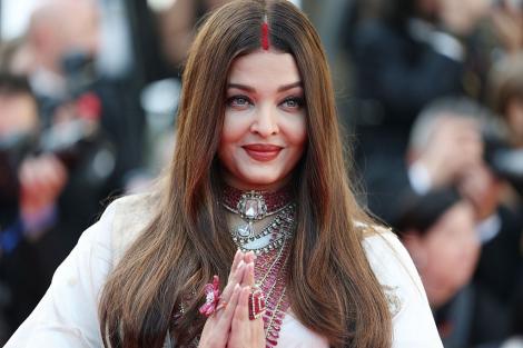 Cum arată fiica actriței Aishwarya Rai, cea mai frumoasă femeie din lume. Aaradhya are 13 ani