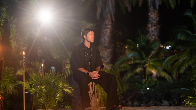 Adevărul despre buturuga pe care stă Radu Vâlcan la Insula Iubirii. Prezentatorul a fost dat de gol de Speak și Ristei