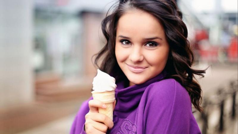 Cine este tânăra cu care Vladimir Putin ar fi avut o relație extraconjugală. Alisa Kharcheva ar fi avut 17 ani la momentul acela