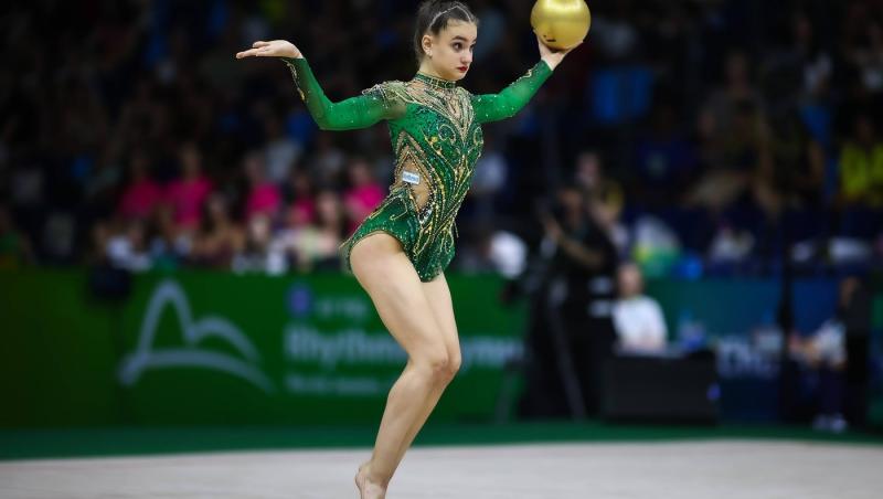 Cine e Amalia Lică. Adolescenta scrie istorie pentru România la gimnastica ritmică după 33 de ani