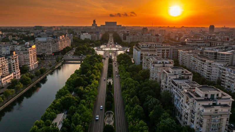 „Bucharest City Tour” intră în funcțiune. Ce traseu are și cât costă un bilet