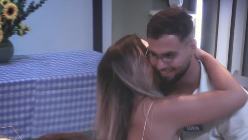 Mireasa sezon 12. Gabriela l-a pupat pe Sorin pe gât. Cum a reacționat Diana când a aflat de gestul intim