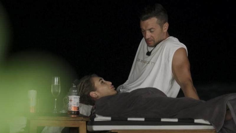 Insula Iubirii Plus, sezonul 9. Maria Avram i-a dezvăluit lui Cătălin ce a făcut cu biletul pe care îl căuta Marius