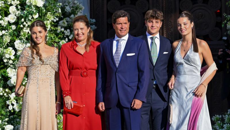 A părăsit familia regală pentru un om de rând. Cine este Prințesa care se iubește cu un bărbat mai tânăr decât ea