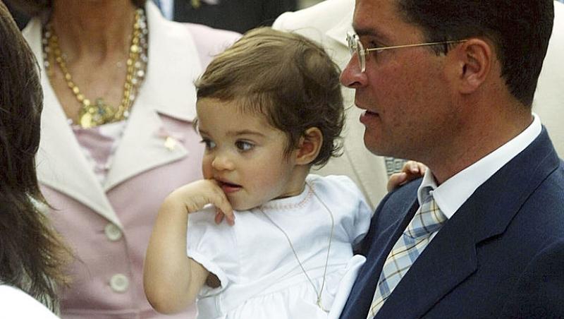 A părăsit familia regală pentru un om de rând. Cine este Prințesa care se iubește cu un bărbat mai tânăr decât ea