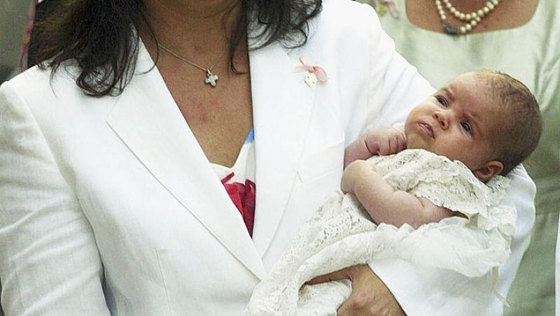 A părăsit familia regală pentru un om de rând. Cine este Prințesa care se iubește cu un bărbat mai tânăr decât ea