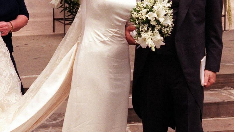 A părăsit familia regală pentru un om de rând. Cine este Prințesa care se iubește cu un bărbat mai tânăr decât ea