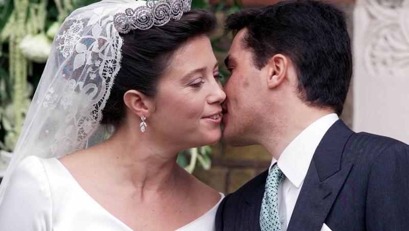 A părăsit familia regală pentru un om de rând. Cine este Prințesa care se iubește cu un bărbat mai tânăr decât ea