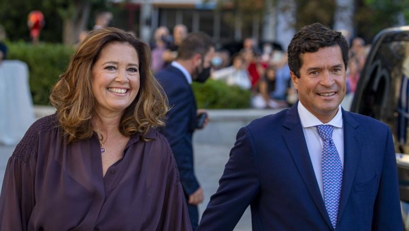 A părăsit familia regală pentru un om de rând. Cine este Prințesa care se iubește cu un bărbat mai tânăr decât ea