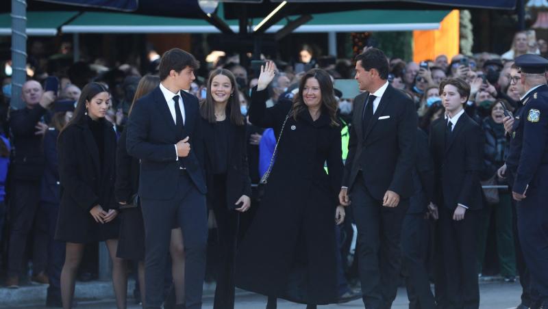 A părăsit familia regală pentru un om de rând. Cine este Prințesa care se iubește cu un bărbat mai tânăr decât ea