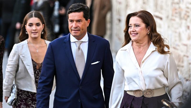 A părăsit familia regală pentru un om de rând. Cine este Prințesa care se iubește cu un bărbat mai tânăr decât ea