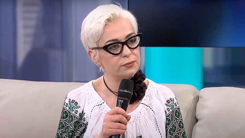 Monica Anghel a apărut cu un ochi bandajat pe rețelele sociale. Prin ce intervenție chirurgicală a trecut