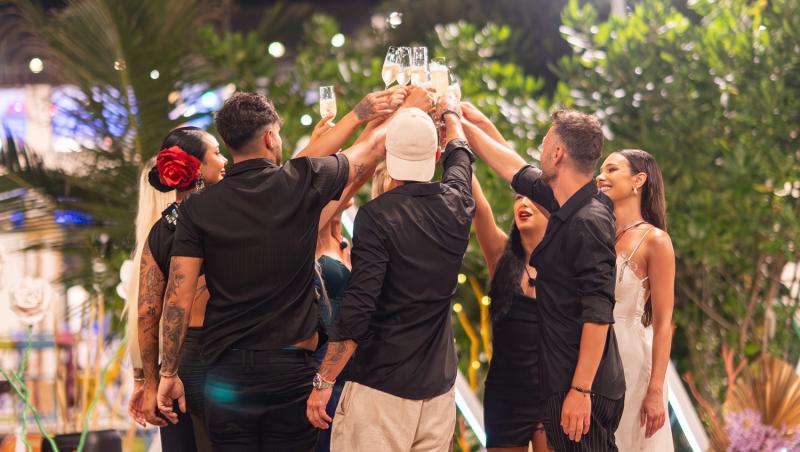 Insula Iubirii, 27 august 2025. Marian Grozavu n-a mai rezistat și a alergat spre vila fetelor. De ce a recurs la gestul nebunesc 