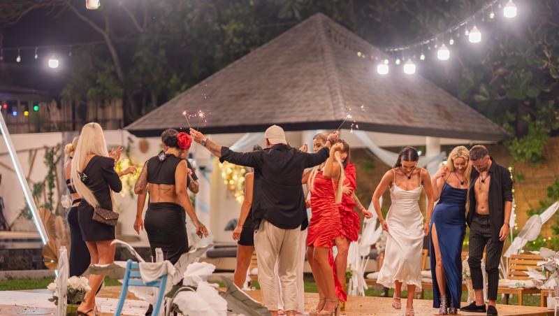 Insula Iubirii, 27 august 2025. Marian Grozavu n-a mai rezistat și a alergat spre vila fetelor. De ce a recurs la gestul nebunesc 