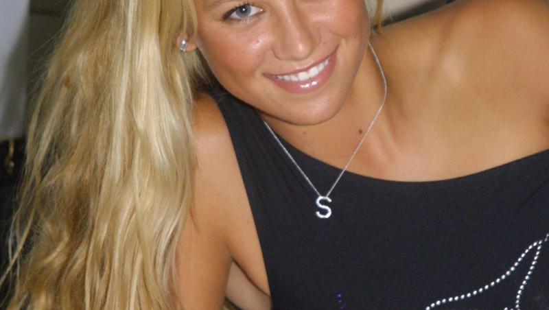 Enrique Iglesias, tată pentru a patra oară la 50 de ani. El și Anna Kournikova sunt împreună de aproape 25 de ani