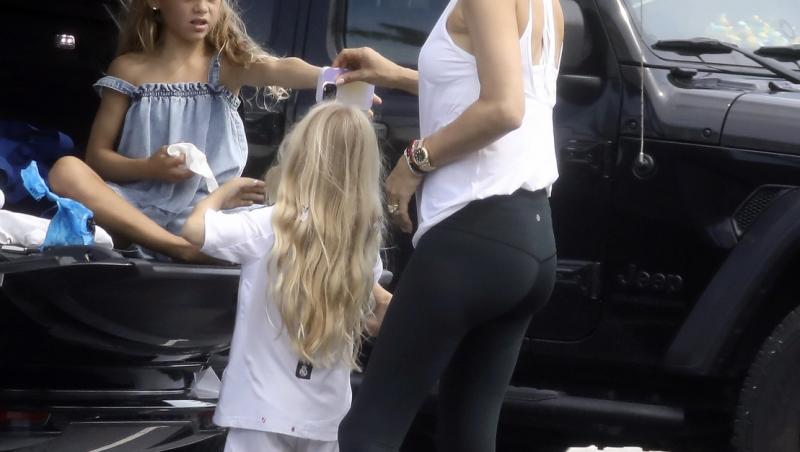 Enrique Iglesias, tată pentru a patra oară la 50 de ani. El și Anna Kournikova sunt împreună de aproape 25 de ani