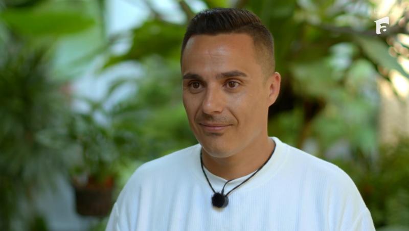 Cererea în căsătorie a Ionelei a schimbat părerea internauților despre George. Ce spun acum despre el: „din masculul înfumurat...”