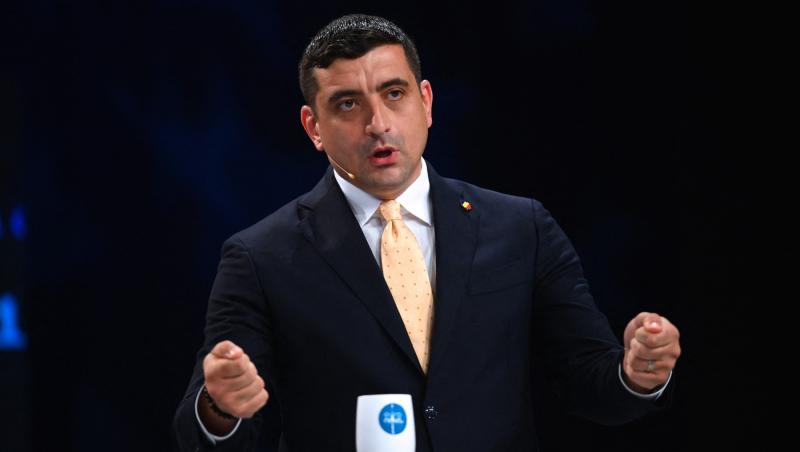 George Simion și soția sa, Ilinca, au sărbătorit trei ani de la nunta lor. Ea a arătat o poză nouă de cuplu: „Trei ani de iubire”