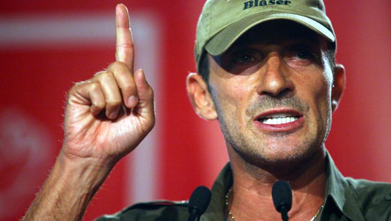 Radu Mazăre are succes în afaceri în Madagascar. Cât costă o noapte de cazare la hotelul pe care îl deține