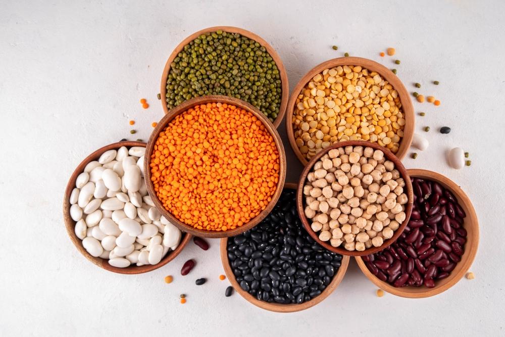 Vrei să renunți la carne? De unde să &icirc;ți iei proteina pentru sănătate optimă. Alternative recomandate de specialiști