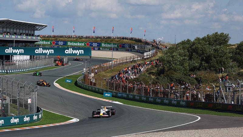 Vezi acum calificările din Formula 1™ pentru Marele Premiu al Olandei. Lupta pentru pole este LIVE în AntenaPLAY și pe Antena3CNN