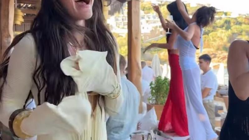 Alexia Eram a împlinit 25 de ani! Fosta concurentă de la America Express a marcat momentul cu o ședință foto incendiară