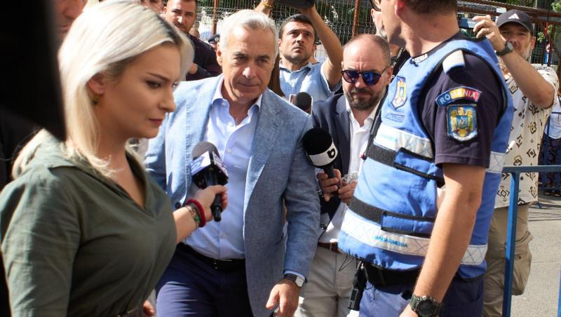 Călin Georgescu riscă închisoarea după ce a fost schimbată încadrarea juridică. Cât ar putea să stea după gratii