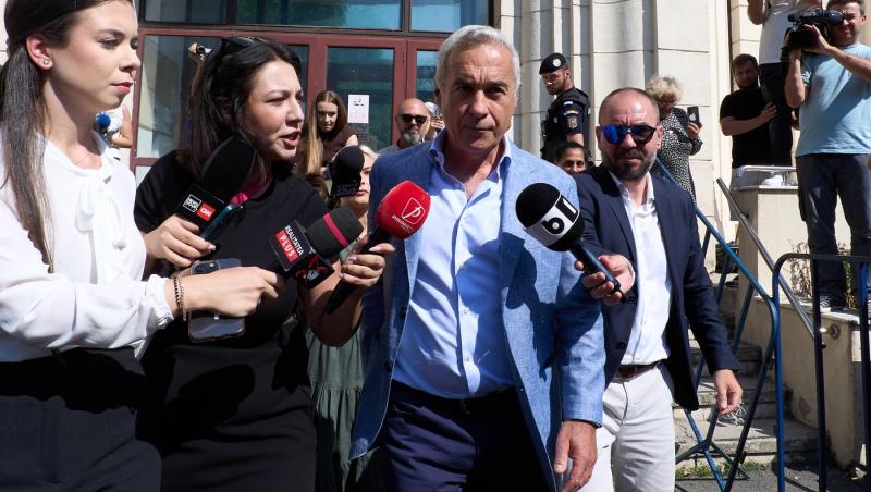 Călin Georgescu riscă închisoarea după ce a fost schimbată încadrarea juridică. Cât ar putea să stea după gratii