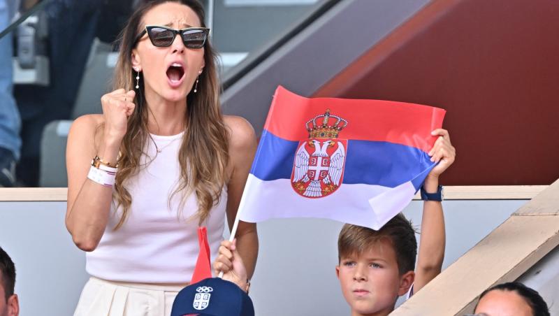 Novak Djokovic nu și-a putut dezlipi mâinile de pe soția sa. Cum arată Jelena, partenera jucătorului sârb, în costum de baie
