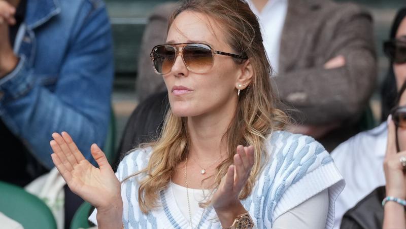 Novak Djokovic nu și-a putut dezlipi mâinile de pe soția sa. Cum arată Jelena, partenera jucătorului sârb, în costum de baie