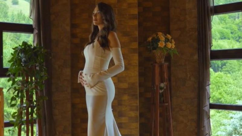 Iustina Loghin, atac direct la adresa unei concurente din sezonul 9 Insula Iubirii. Ce mesaj dur i-a transmis