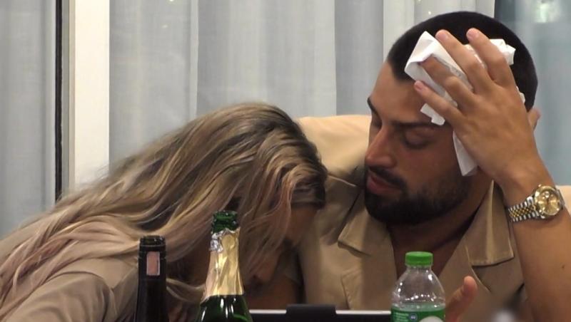 Insula Iubirii, 6 august 2025. Flacăra ispitei s-a aprins la vila băieților! Ella și Teo, apropiere îndrăznețe. Ce s-a întâmplat