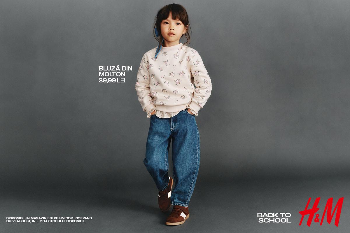 Toamna începe cu ținute din denim pentru cei mici. Colecția H&M Back to School este acum disponibilă în magazine și online
