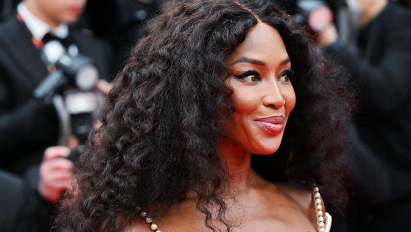 Naomi Campbell vine pentru prima oară în România. Supermodelul va urca pe scenă în calitate de DJ. Unde poate fi văzută