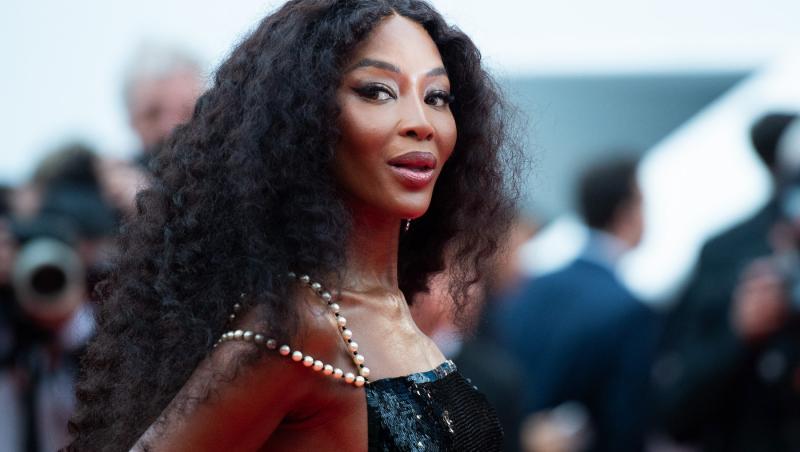 Naomi Campbell vine pentru prima oară în România. Supermodelul va urca pe scenă în calitate de DJ. Unde poate fi văzută