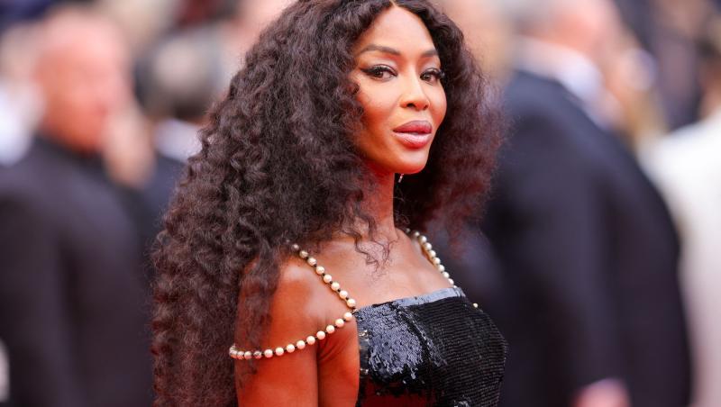 Naomi Campbell vine pentru prima oară în România. Supermodelul va urca pe scenă în calitate de DJ. Unde poate fi văzută